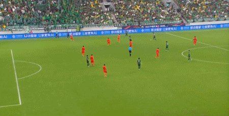 1755706854871044367.gif rBUC6GilysmACMBMADqyphhg13o426.gif