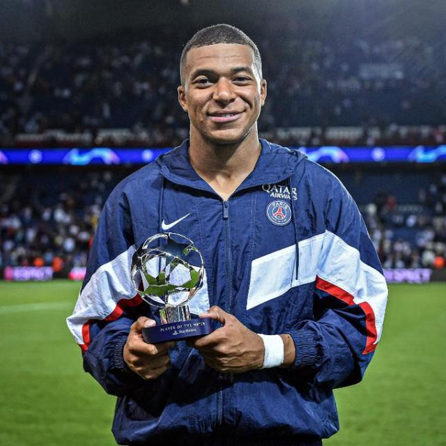 1663064206407018386.jpg 1663064200.jpg